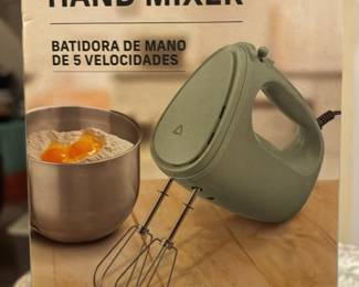 Hand mixer 
