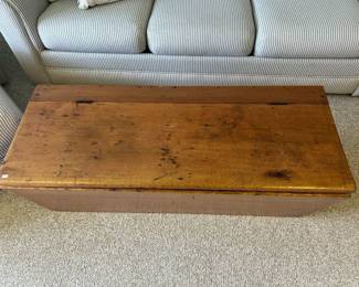 Coffee Table with Storage 