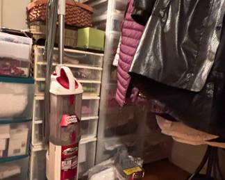 Shark Rotator Professional Lift-Away Upright Vacuum Cleaner NV501