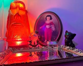 Funky items and trinkets