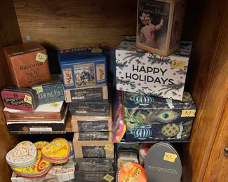 Holiday boxes, holiday tins