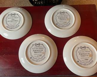 Hanau Doll Museum plate set