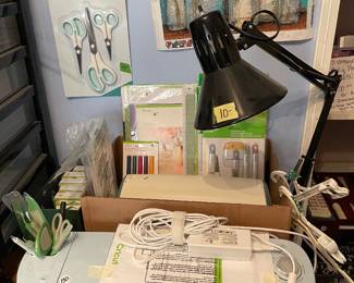 Cricut explore Air 2, Cricut crafting supplies 