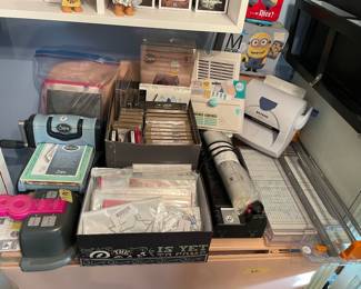 Sizzix die cutting machine, paper craft, molds, die, card making