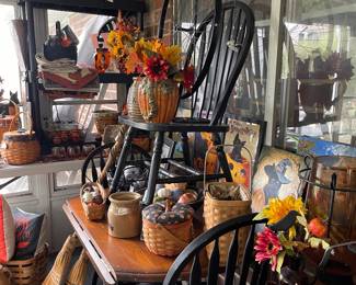 Fall and Halloween decor