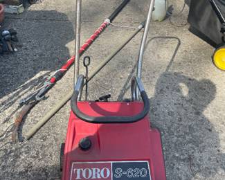 Toro snow blower