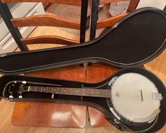Austin banjo