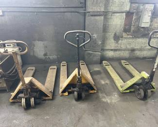 pallet jacks, need main seal replaced
