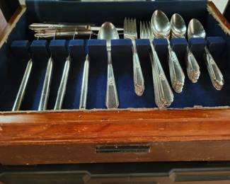Silverplate flatware