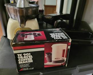 Sandwich press, juicer, etc.