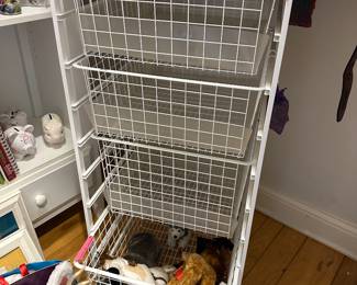 Wire basket storage unit