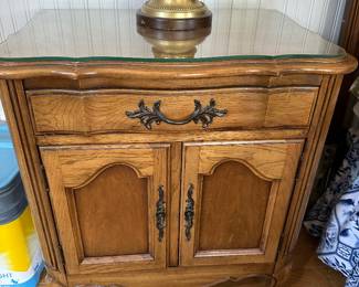 (2) nightstands (only one photographed)