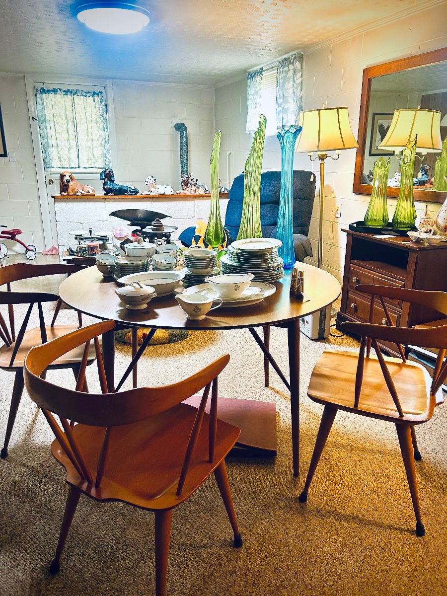 Mid Century Modern room