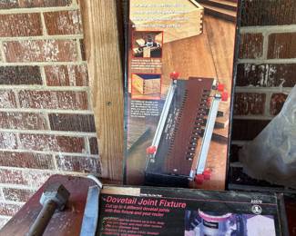 Craftsman Dovetail Joint Fixture 