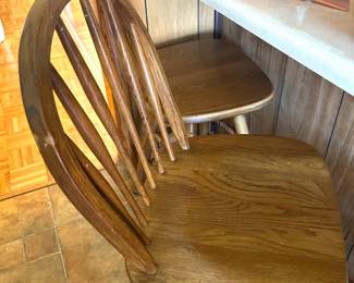 oak swivel barstools (counter height)