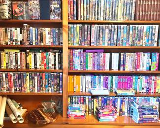 lots of VHS - Disney VHS and collections 