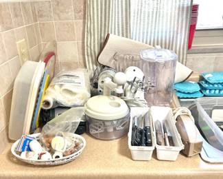 small electric kitchen gadgets 