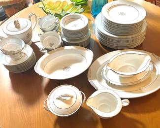 Mid Century Modern Noritake "Mavis" china