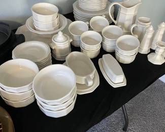Dish set