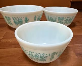 Pyrex Amish Butterprint