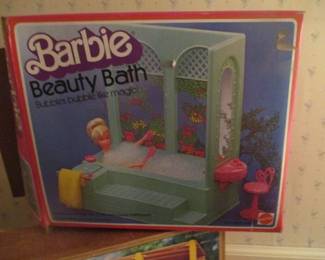 1975 Mattel Barbie Beauty Bath"
