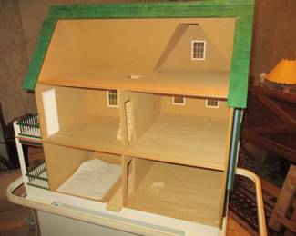 Large Doll House