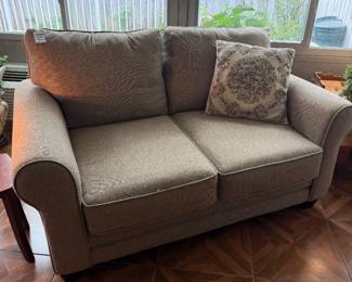 Love seat $150