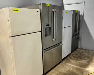 Refrigerators Orlando Estate Auction