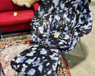 Knoll Saarinen Womb Chair and Ottoman Orlando Estate Auction