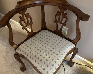 Corner Chair