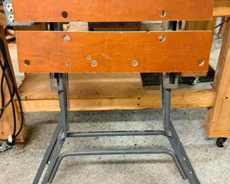 227 SearsCraftsmanPortableCraftTable