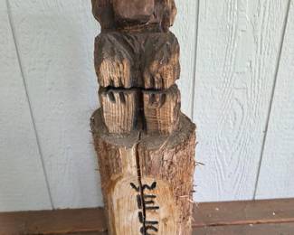 97 ChainsawCarvedWelcomeBear