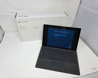 20 MicrosoftSurfacePro6i7256GB8GBRAMWithTypeCover