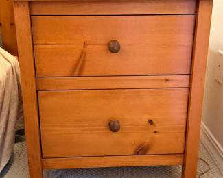 130 2ShakerStyleKnottyPineNightstands