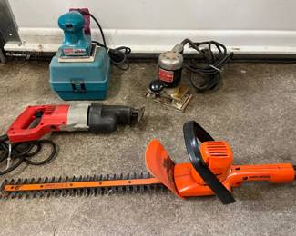 261 4ElectricToolsMikitaMilwaukeeBlackDeckerEasySander