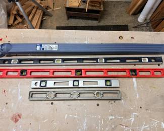 229 4BubbleLevels48CarryCase