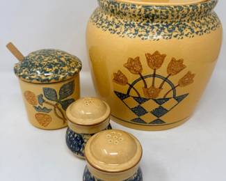 59 PfaltzgraffFlowersofLoveCoveredCrockMore