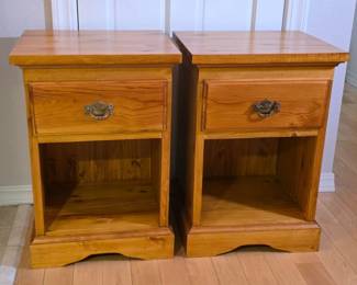 119 PairofHandCraftedFarmhouseStyleSolidPineNightstands