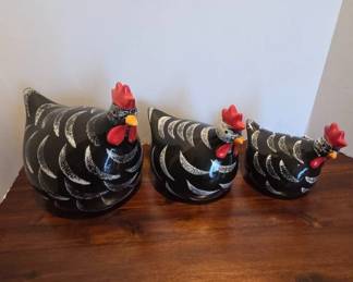 Decorative Black and White Hen Figures