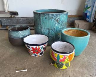 Ceramic and Clay Flower Pots