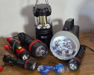 Flashlight and Lantern Set