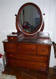 Mahogany Dresser To Bed Room Suite