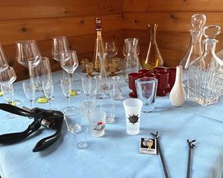 Stemware & wine serving