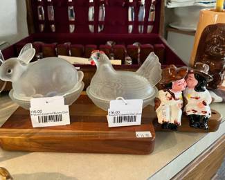 Frosted Covered Bunny Dish, Frosted Covered Hen Dish 
