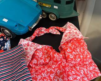 Vtg Red & White Halter Top