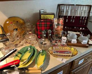 Vtg Scottie Dog Pitcher Set, Corn Plates, Indiana Carnival Glass Bowl, Frosted Covered Bunny Dish, Frosted Covered Hen Dish  