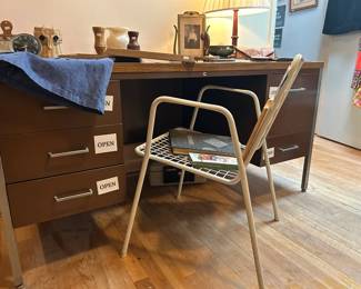 Wood Top Executive Desk 