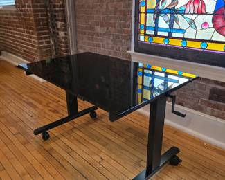Adjustable Height Office desk