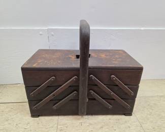 Norwegian Accordion Sewing / Storage Box