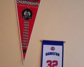 Red Wings Pennant 